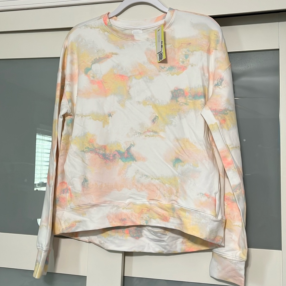 3/$25 All in motion tie dye high low hem crew neck pullover M